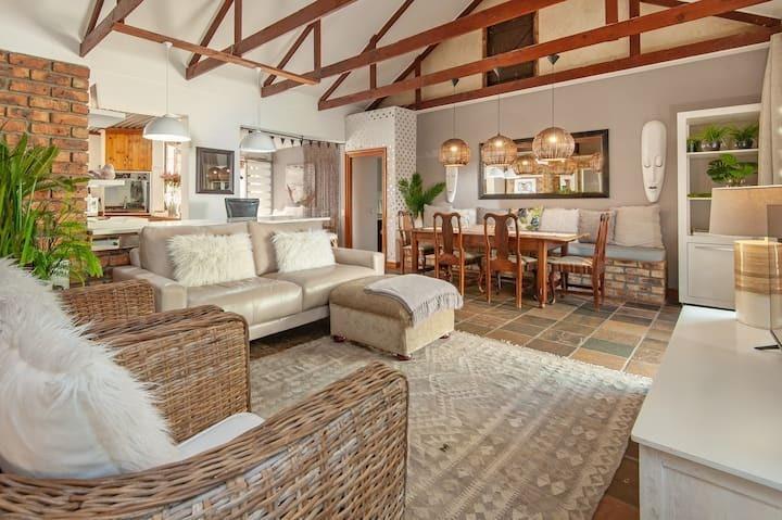 5 Bedroom Property for Sale in Hermanus Western Cape